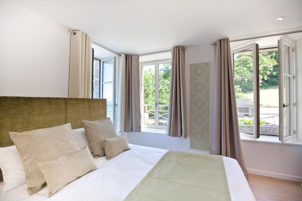 Le Landemer Urville-Nacqueville Экстерьер фото